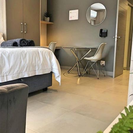 Unique Stay, The Den Apartments Stellenbosch Luaran gambar